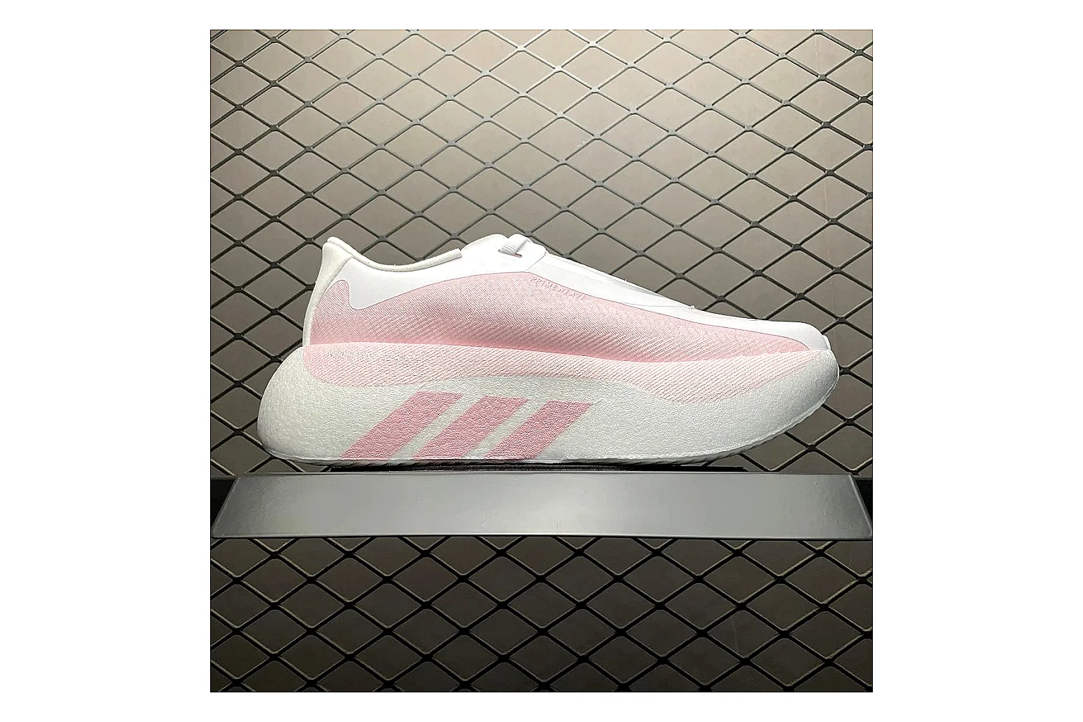 Adidas Adistar Cushion Pink comparison signal photo with white pink adistar cushion runner with mixed upper and runner shape thumbnail 2