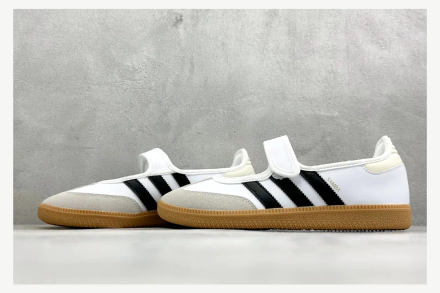 Adidas Samba Jane Black White Samba Style comparison proof image SKU 1182167401 thumbnail 4
