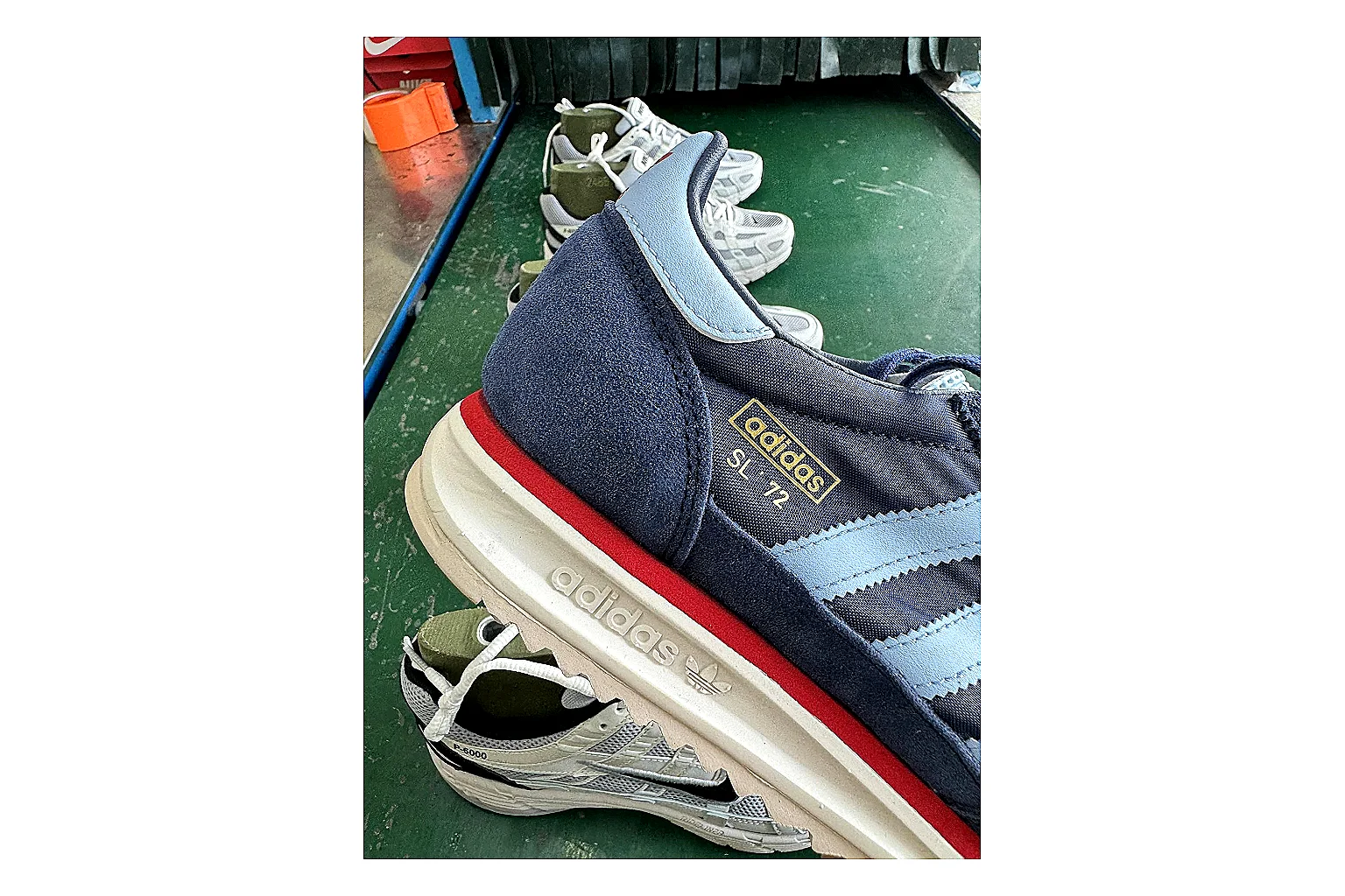 Adidas SL 72 RS Blue Red comparison signal photo with red blue sl 72 rs retro runner with mixed upper and runner shape thumbnail 5