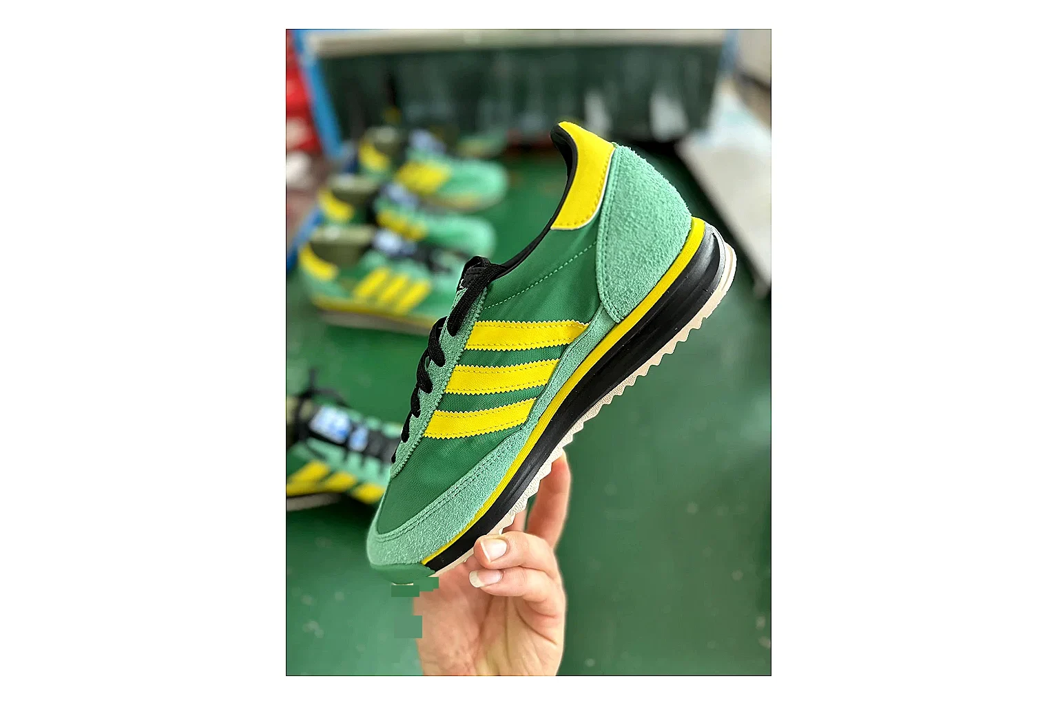 Adidas SL 72 RS Green Yellow comparison signal photo with green yellow sl 72 rs retro runner with mixed upper and runner shape