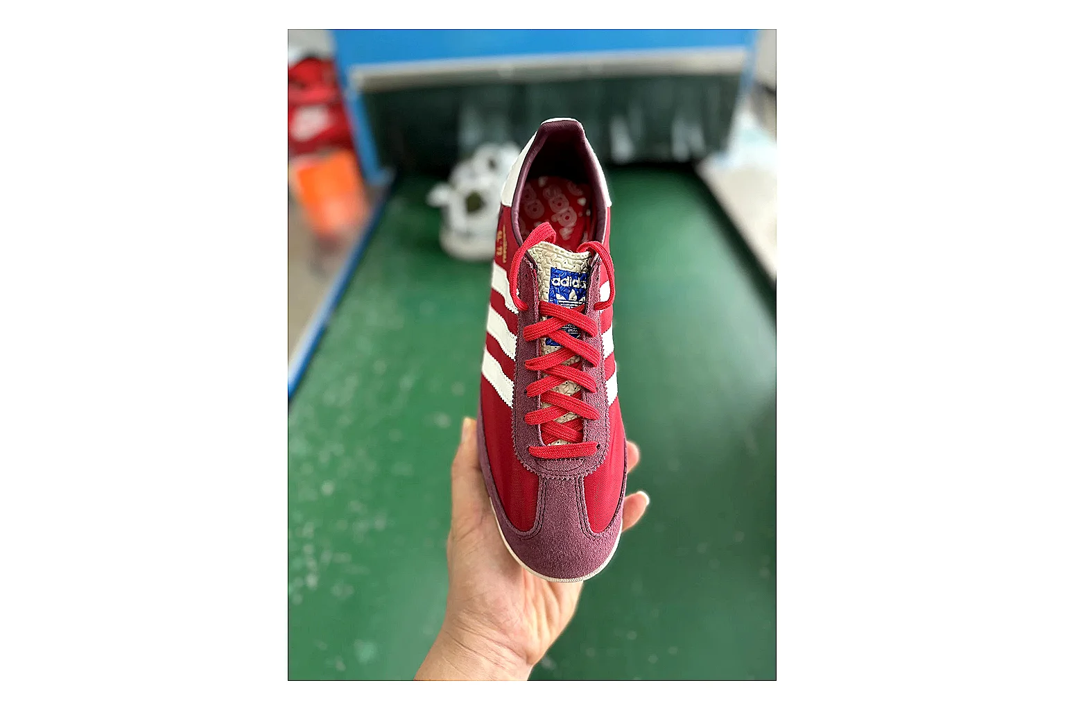 Adidas SL 72 RS Red White comparison signal photo with white red sl 72 rs retro runner with mixed upper and runner shape thumbnail 2