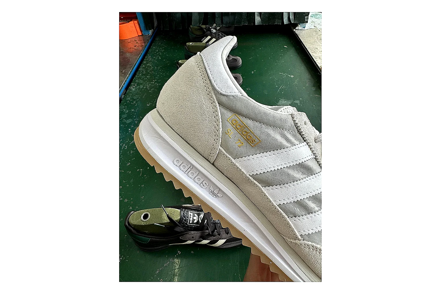 Adidas SL 72 RS White Grey comparison signal photo with white grey sl 72 rs retro runner with mixed upper and runner shape thumbnail 5