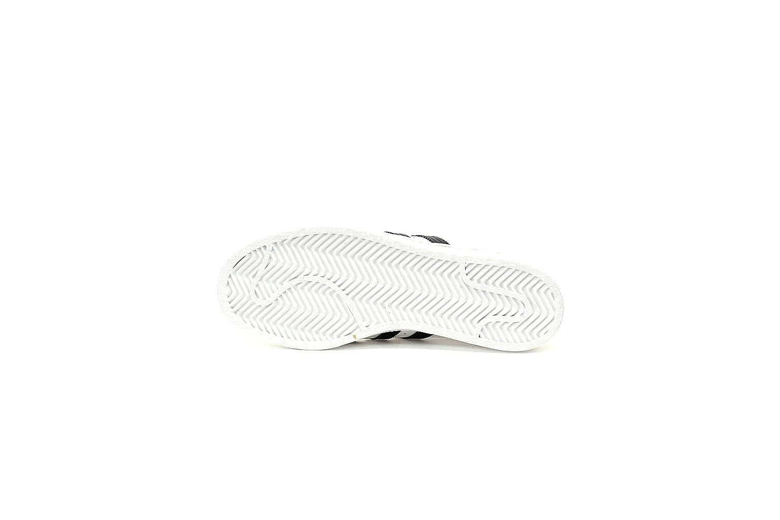 Kako Scout comparison images for Adidas White Black Low Trainer thumbnail 3
