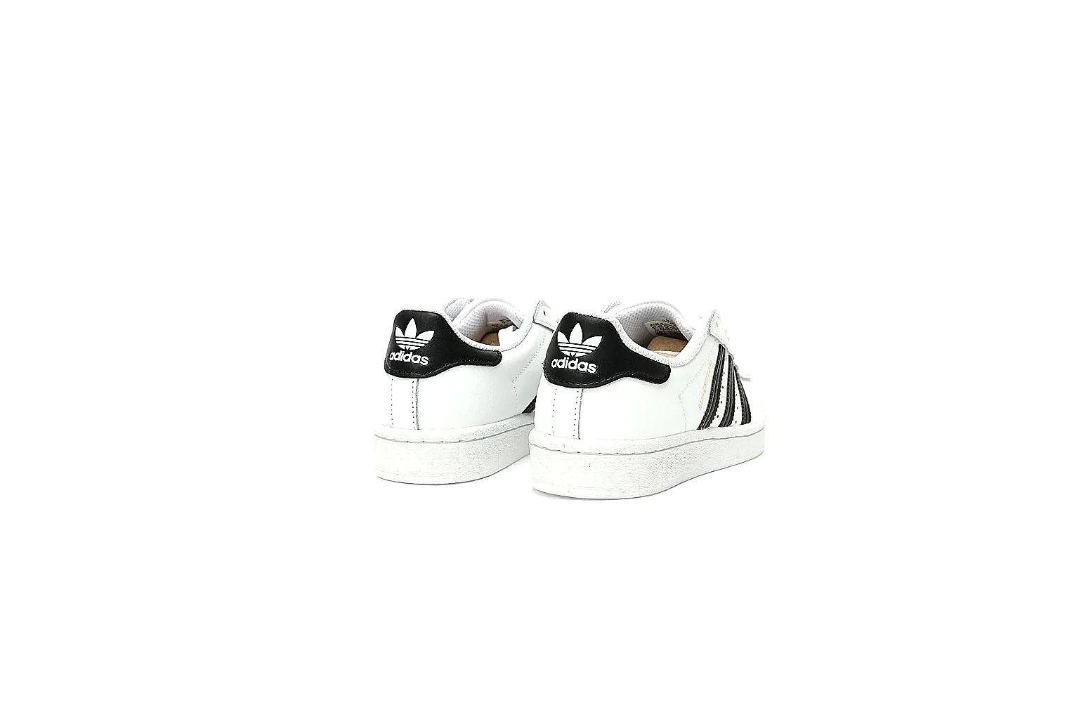 Kako Scout comparison images for Adidas White Black Low Trainer thumbnail 5