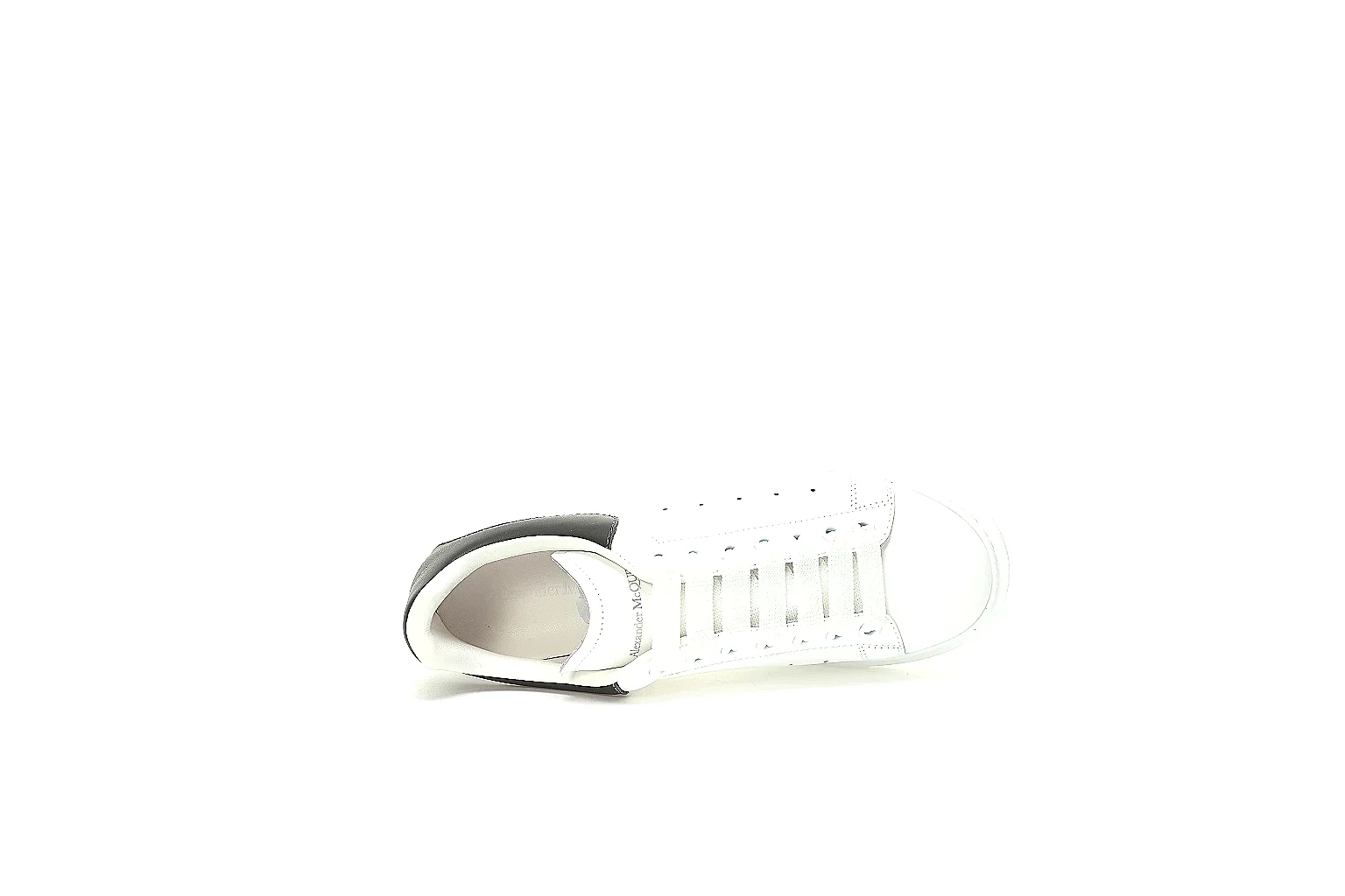 Kako Scout comparison images for Adidas White Black Stan Smith Sneaker thumbnail 3