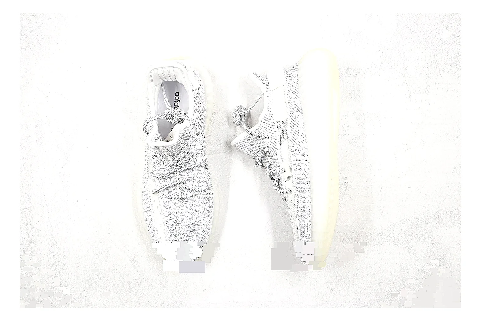 kakoscout.com Adidas Yeezy White comparison signal card six-photo gallery thumbnail 2