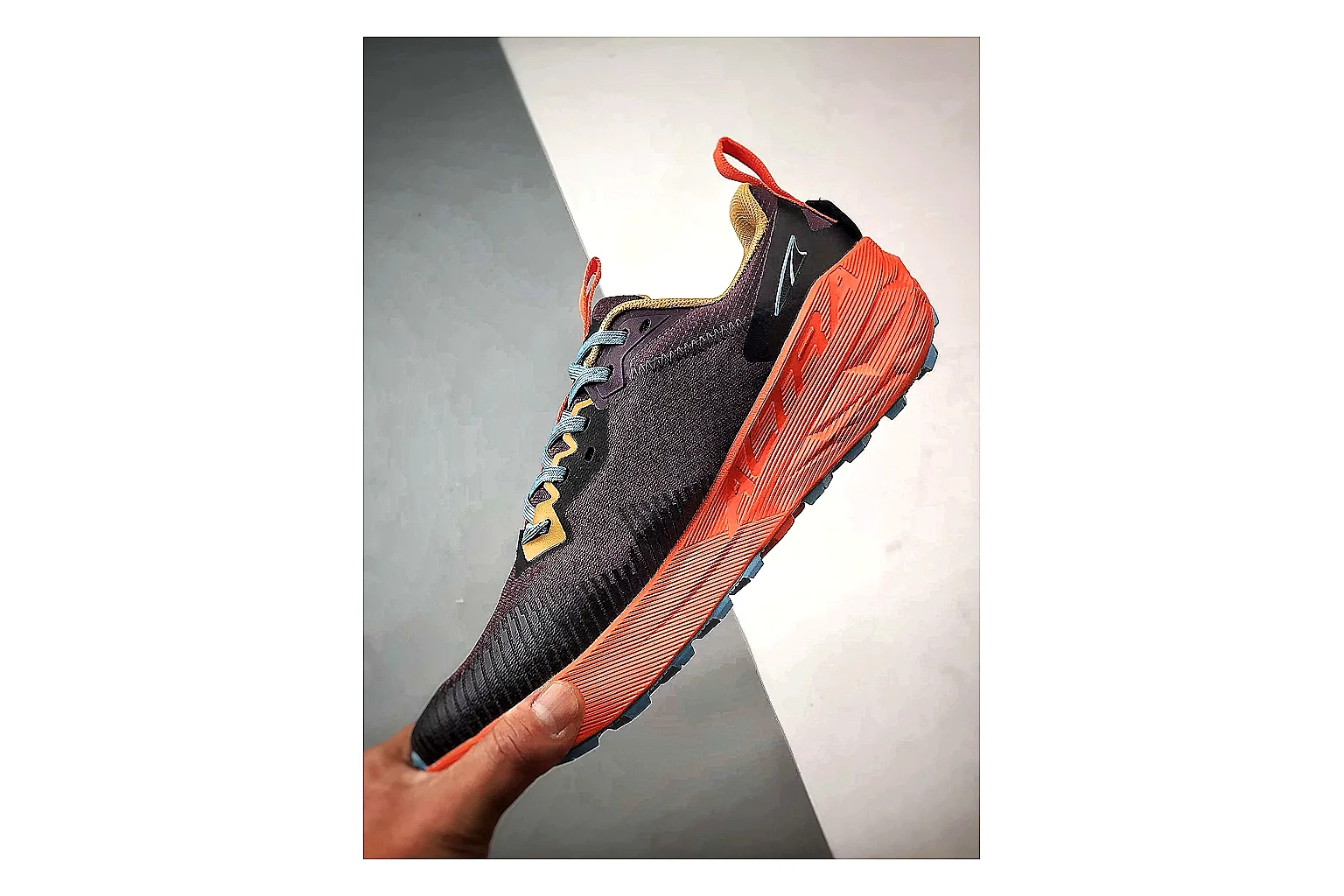 Altra Foots Hape Mixed Sneakers comparison signal image SKU 1182167000 thumbnail 5