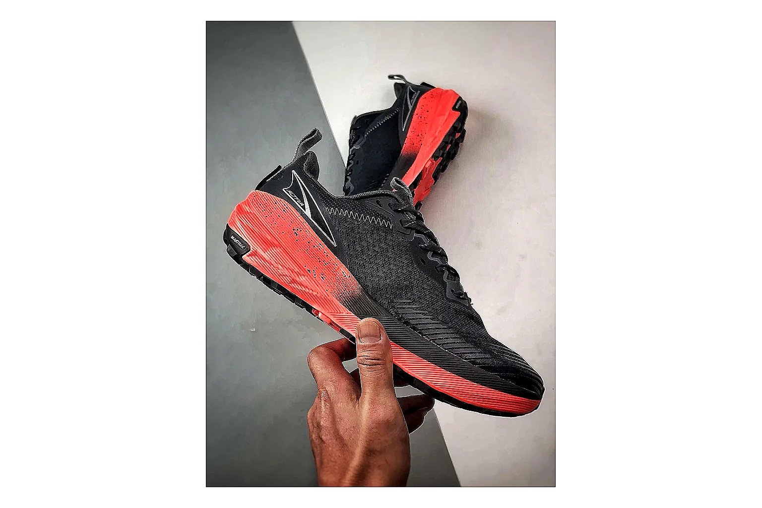 Altra Foots Hape Mixed Sneakers comparison signal image SKU 1182167014 thumbnail 3