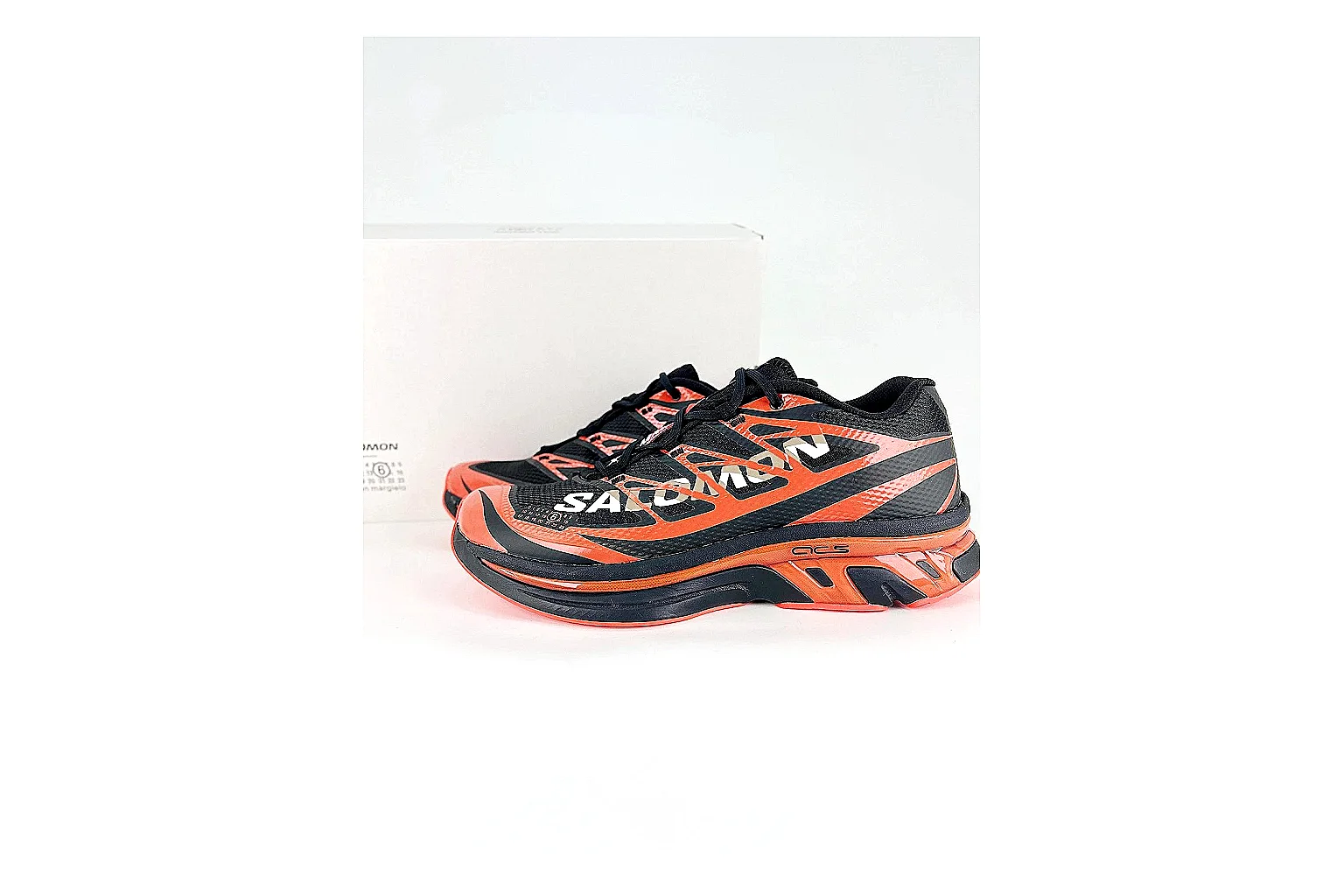 kakoscout.com Asics Gel Kayano Black Red comparison signal card six-photo gallery thumbnail 2