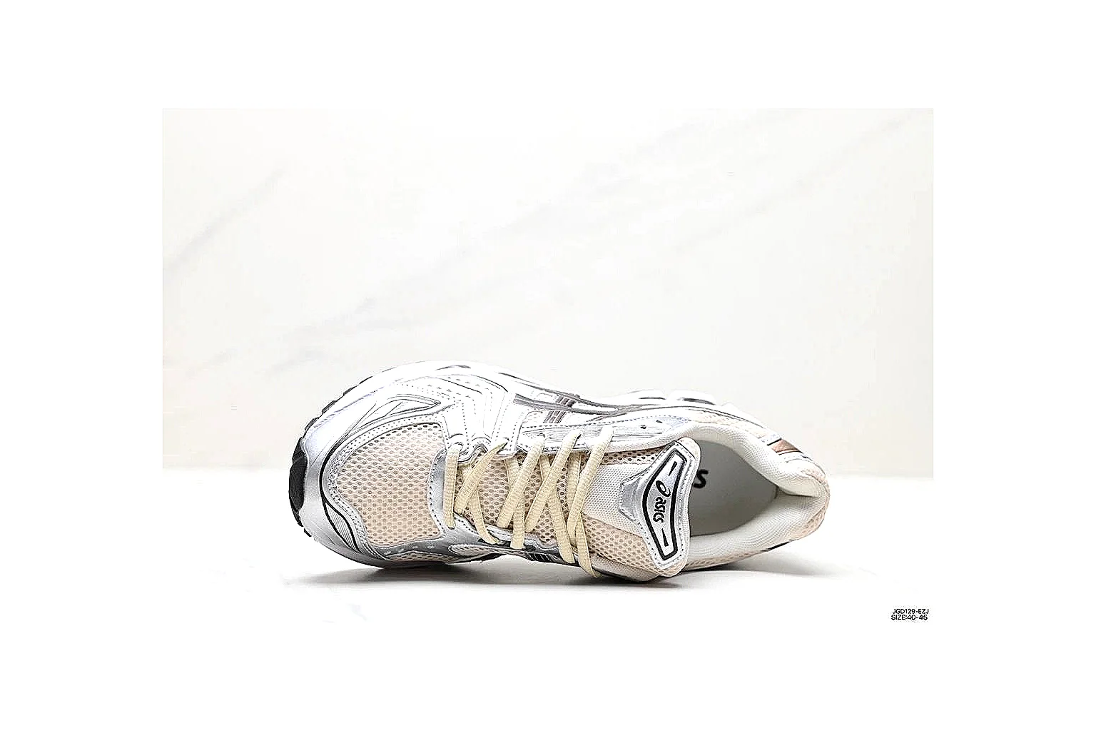 kakoscout.com Asics Gel Kayano Gray Black comparison signal card six-photo gallery thumbnail 6