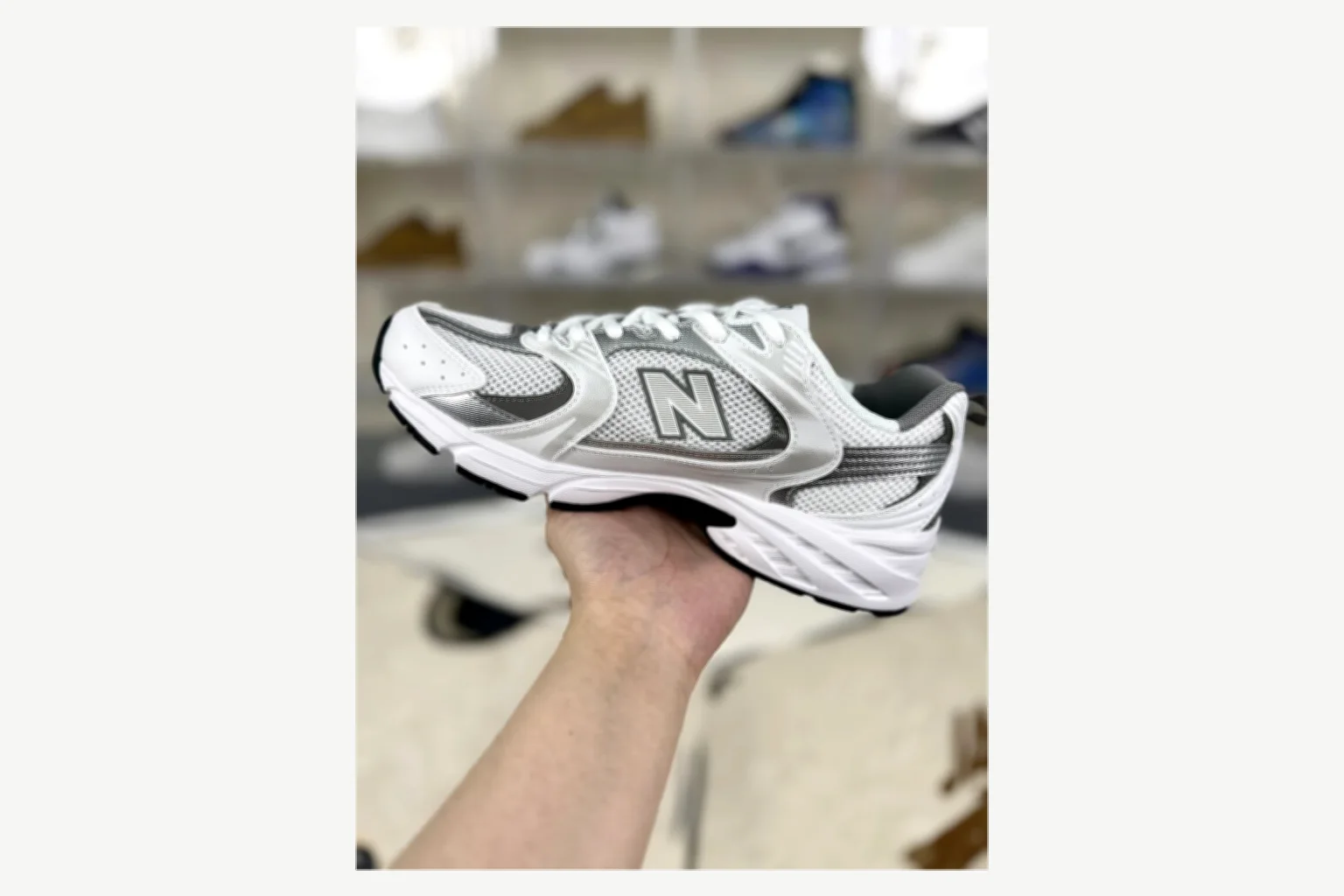 New Balance 530 Gray Blue Runner comparison proof image SKU 1194924594 thumbnail 2