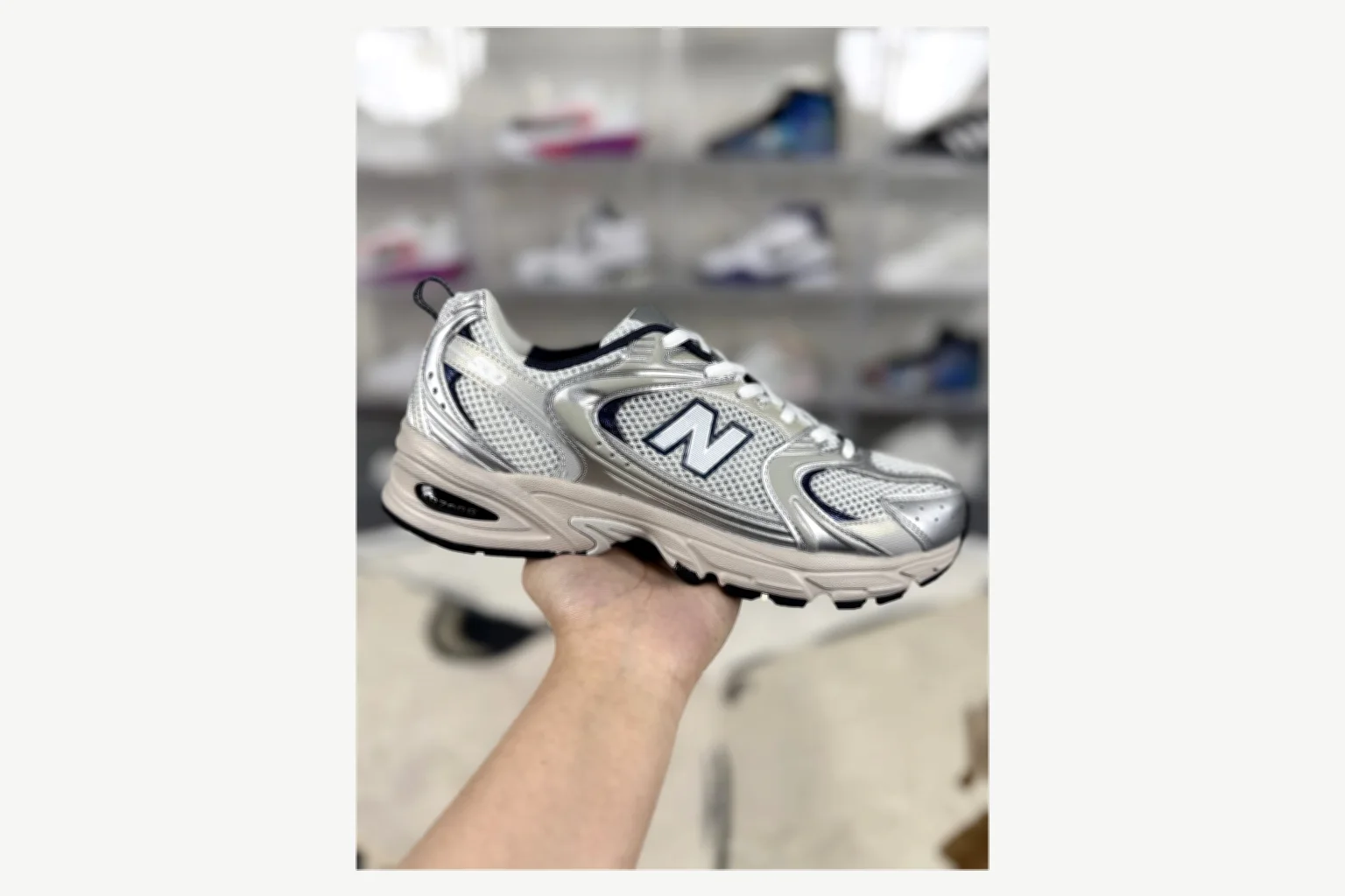 New Balance 530 White Black Runner comparison proof image SKU 1194924648 thumbnail 6