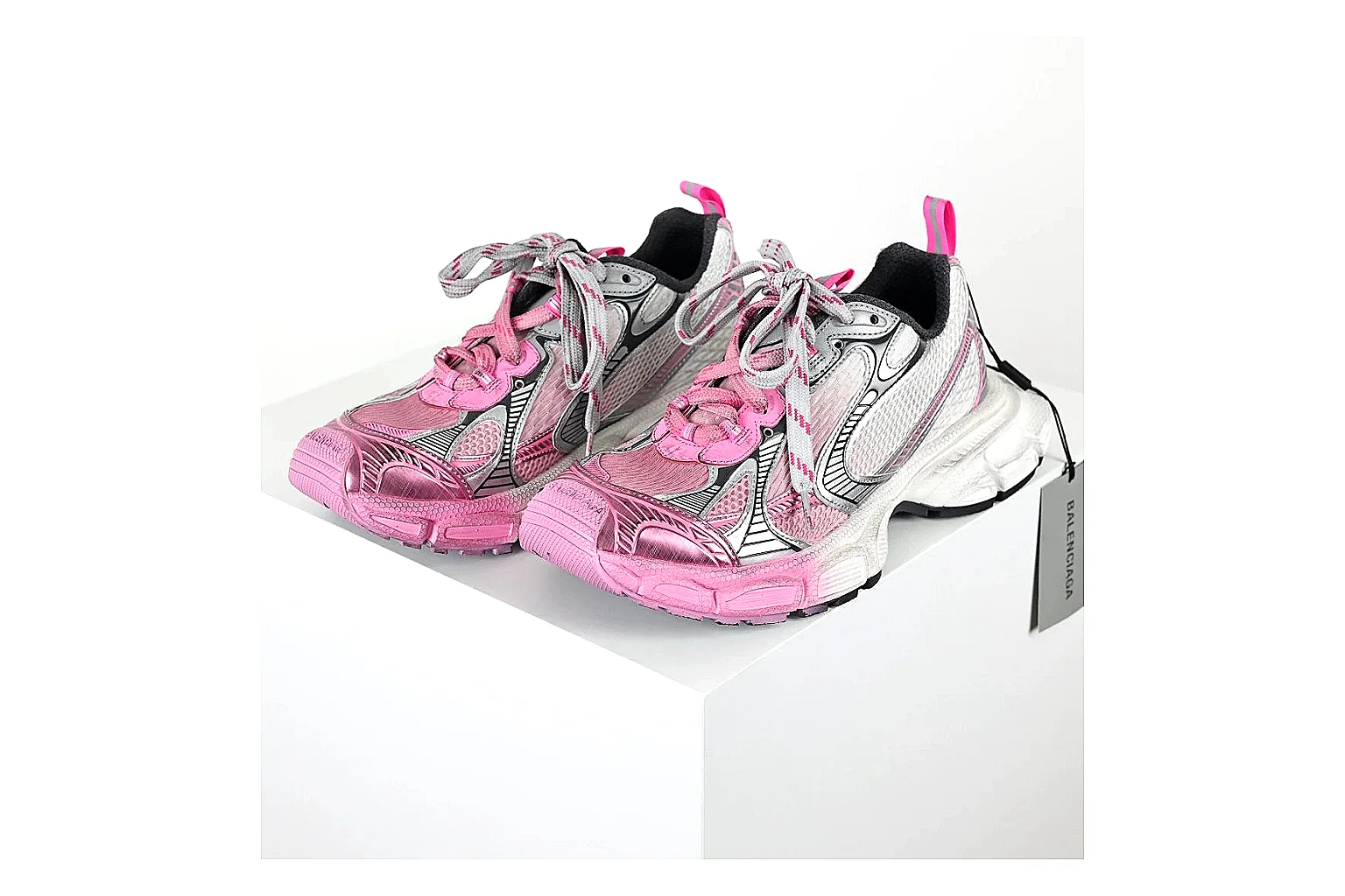 kakoscout.com Balenciaga Track Pink Silver comparison signal card six-photo gallery thumbnail 6
