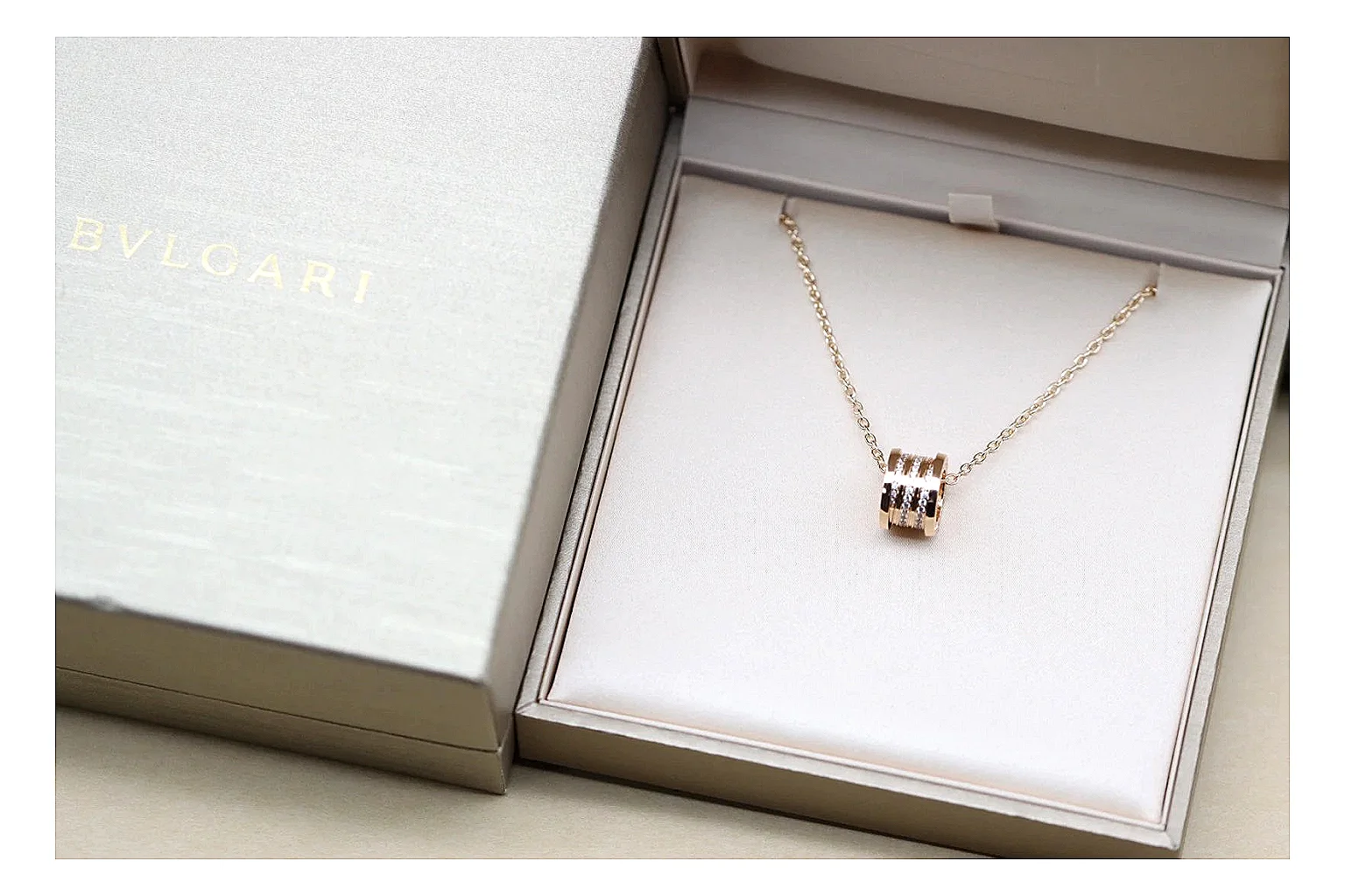 Bulgari B Zero1 Rose Gold Accessory comparison signal image SKU 1194847982