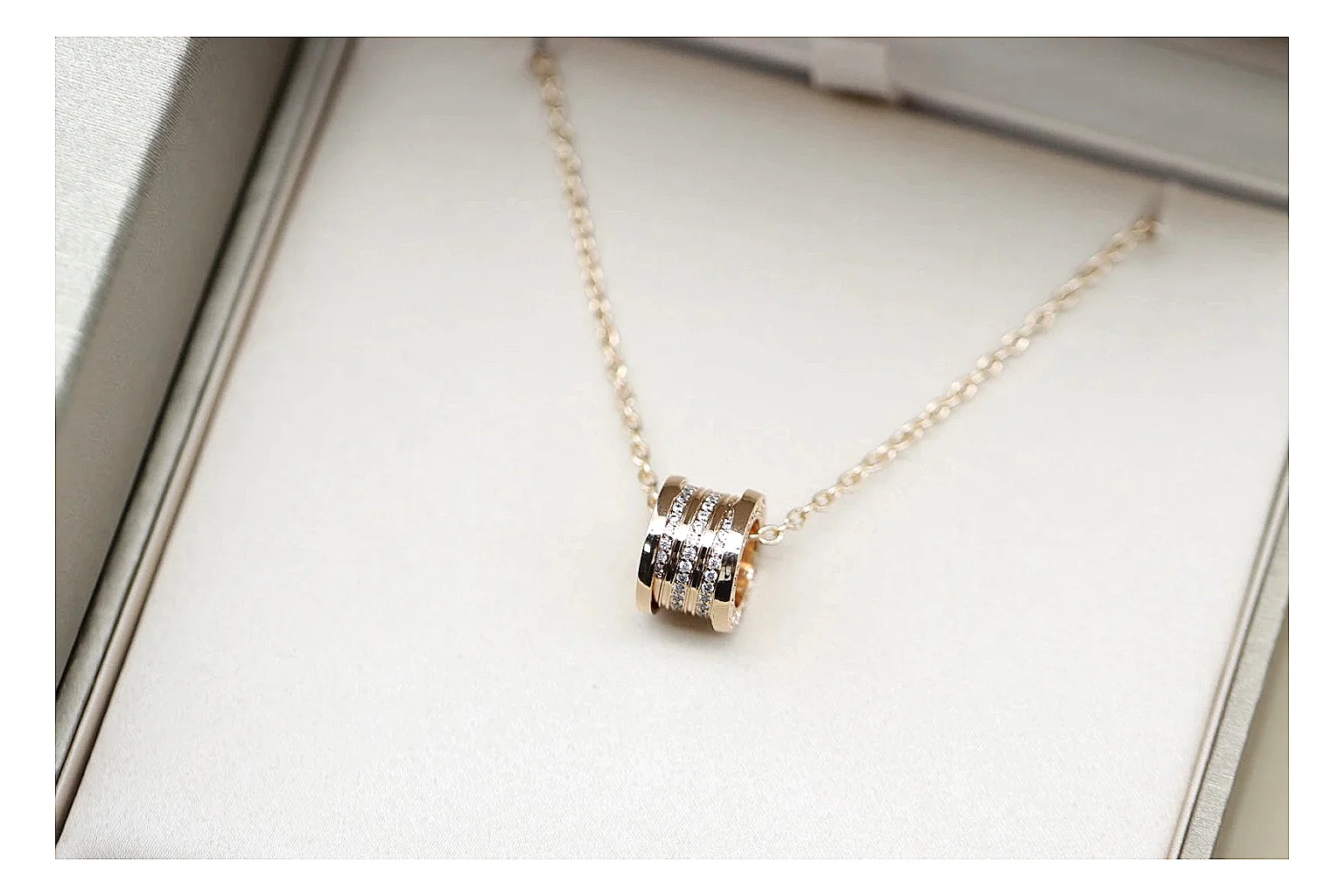 Bulgari B Zero1 Rose Gold Accessory comparison signal image SKU 1194847982 thumbnail 6
