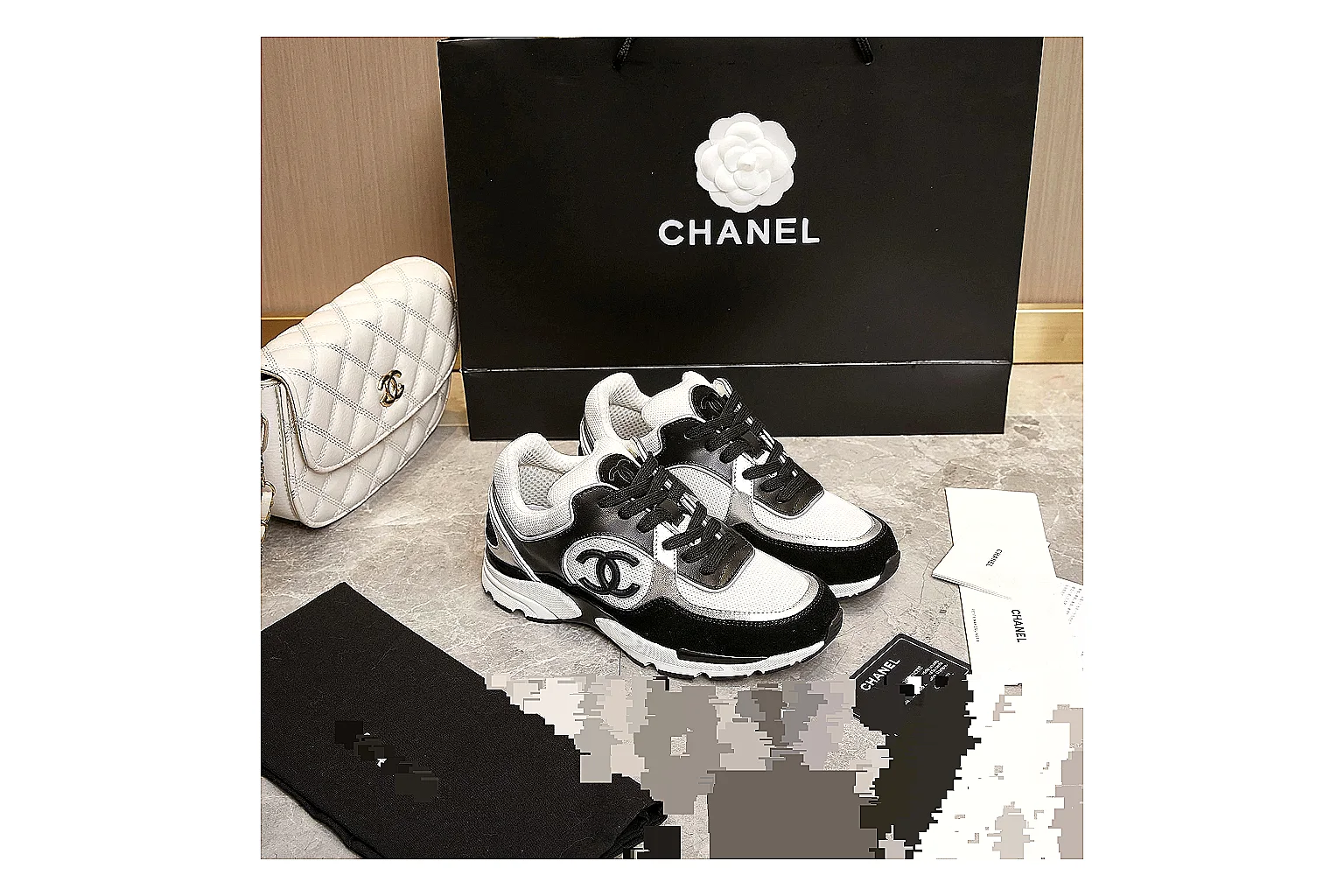 Kako Scout comparison images for Chanel Black White Runner Sneaker thumbnail 6