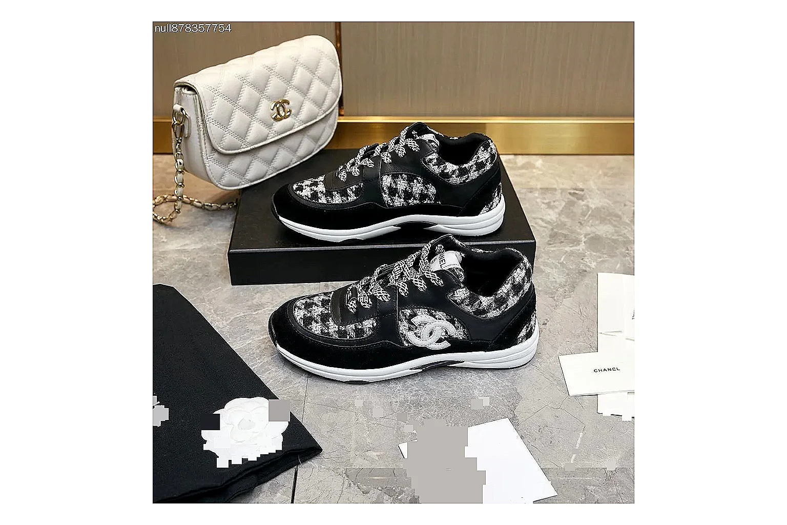 Kako Scout comparison images for Chanel Black White Runner Sneaker thumbnail 2