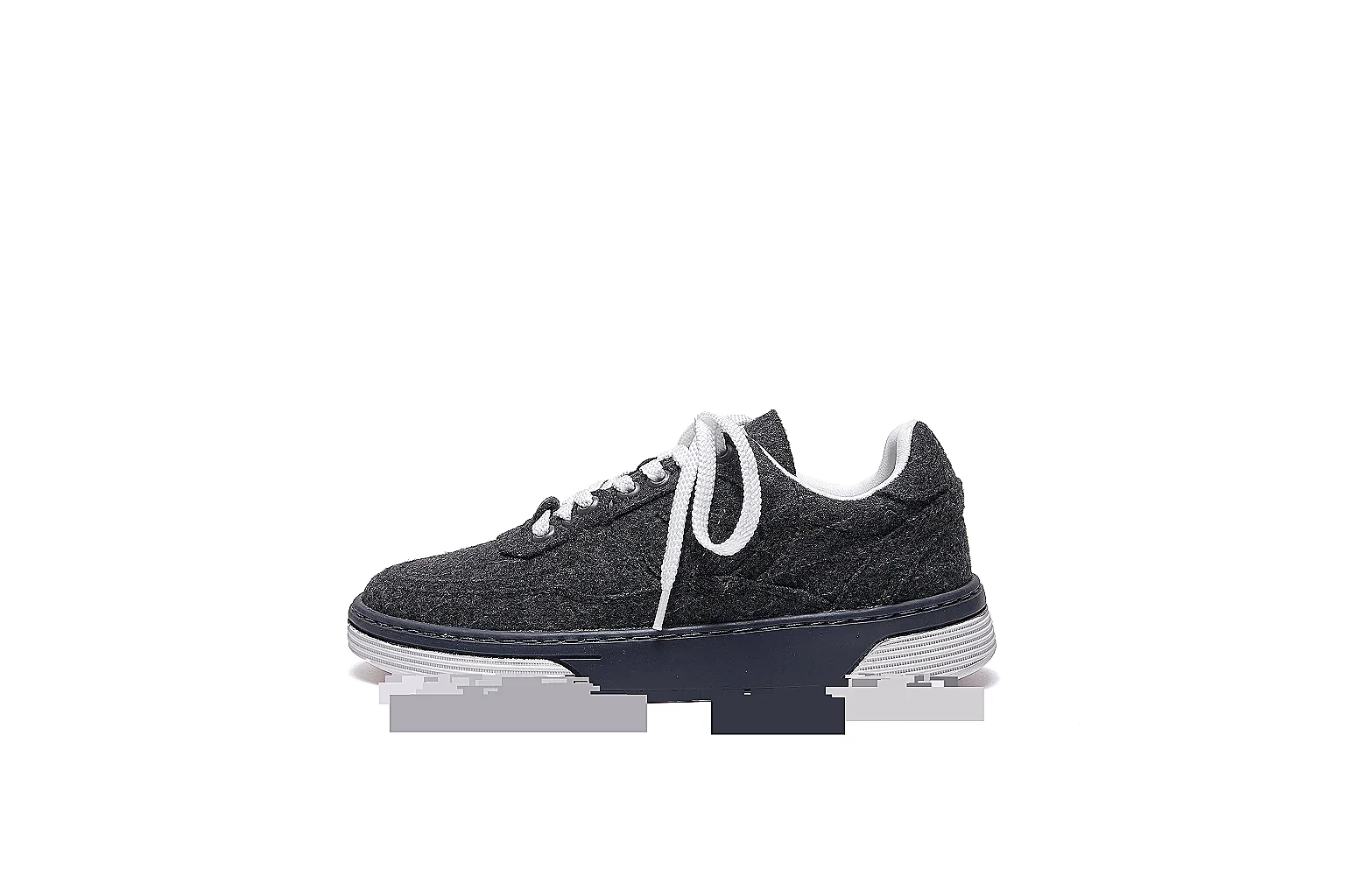 Kako Scout comparison images for Chanel Black White Runner Sneaker thumbnail 2