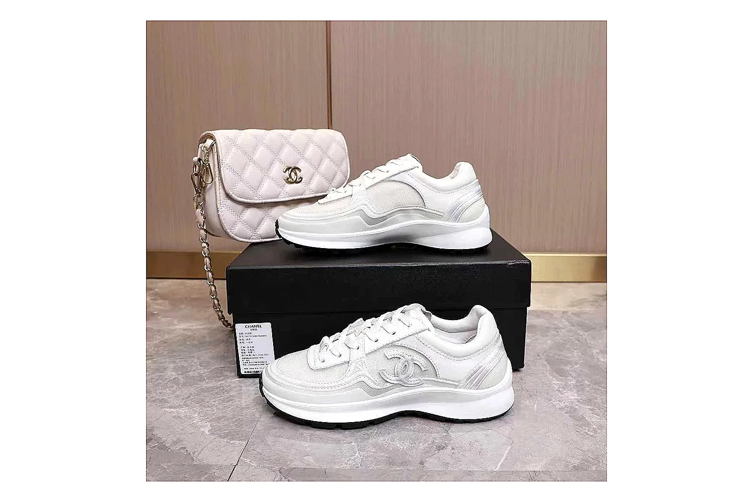 kakoscout.com Chanel White Platform CC Runner 1059 White runner product image thumbnail 3