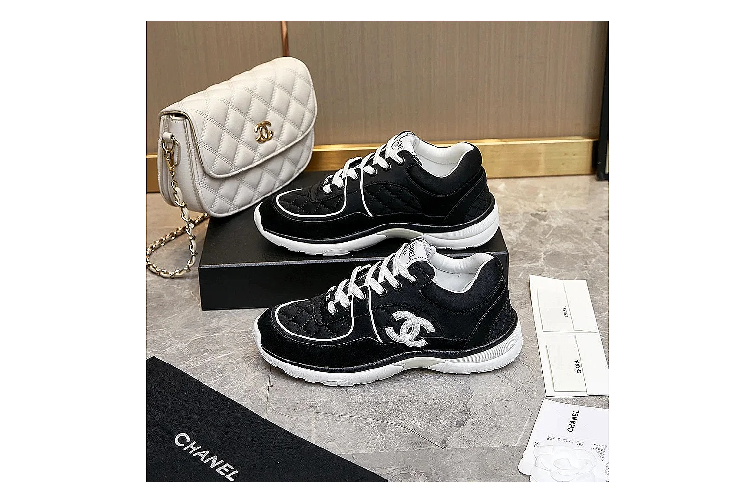 kakoscout.com Chanel Black CC Runner 2863 Black runner product image thumbnail 4