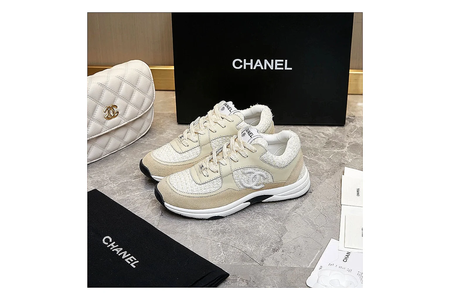 kakoscout.com Chanel Cream CC Runner 2917 Cream runner product image thumbnail 2