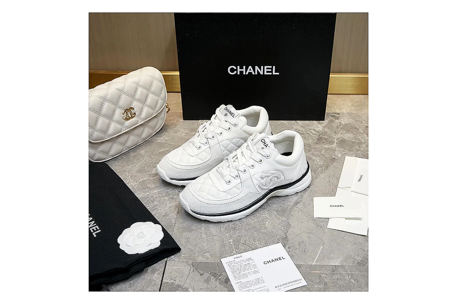kakoscout.com Chanel White CC Runner 2873 White runner product image thumbnail 2