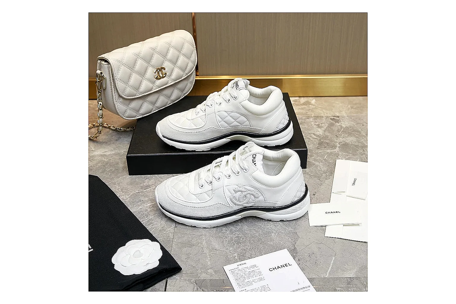 kakoscout.com Chanel White CC Runner 2873 White runner product image thumbnail 3