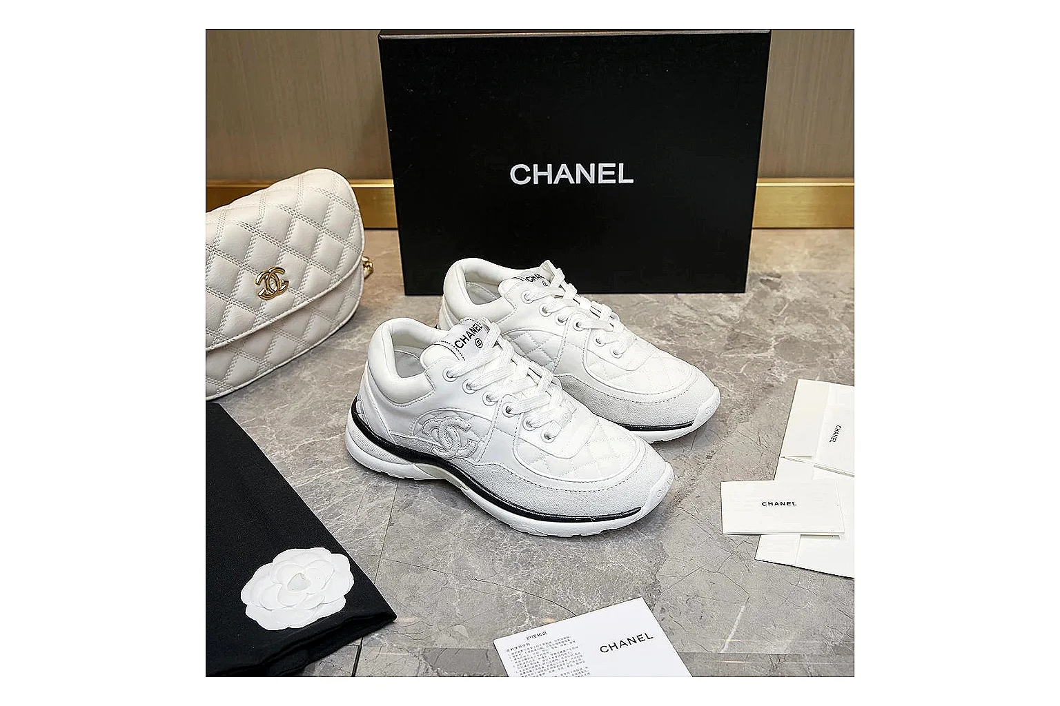 kakoscout.com Chanel White CC Runner 2873 White runner product image thumbnail 6