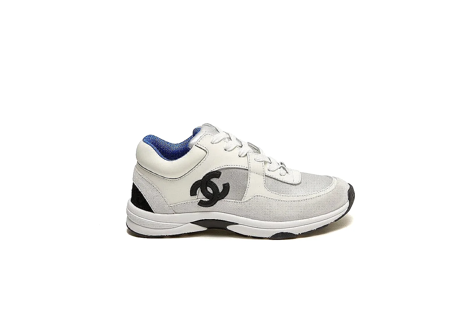Kako Scout comparison images for Chanel Gray Runner Sneaker thumbnail 2