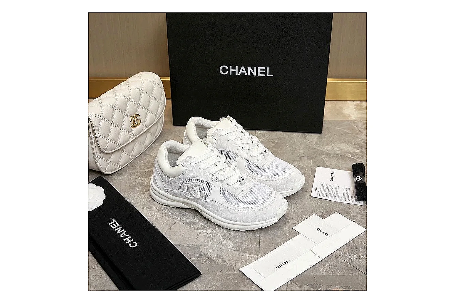 Kako Scout comparison images for Chanel White Runner Sneaker