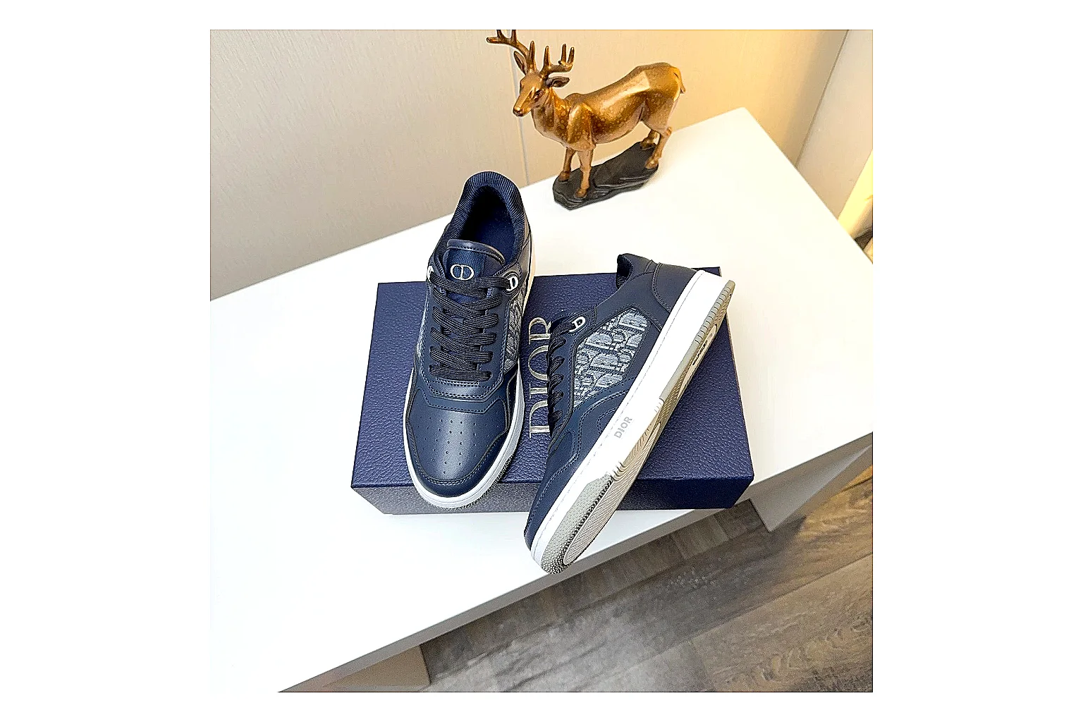 kakoscout.com Dior B30 Navy Blue comparison signal card six-photo gallery thumbnail 4