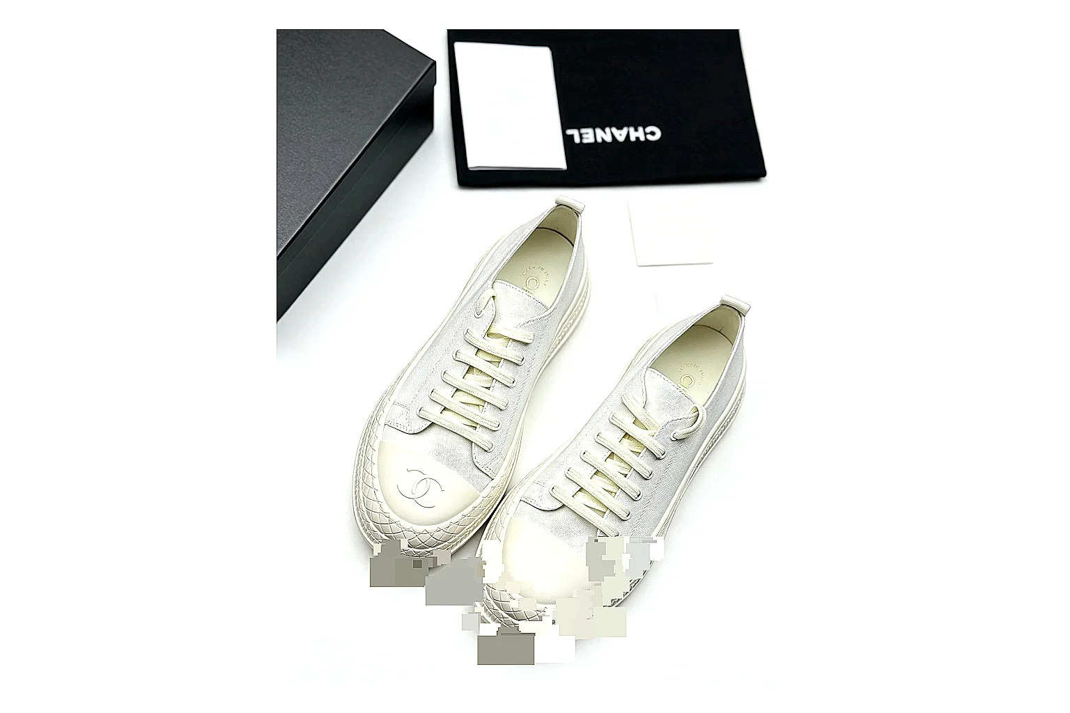 kakoscout.com Dior B30 White Gray comparison signal card six-photo gallery thumbnail 2