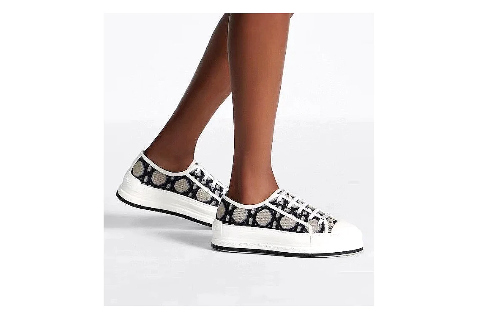 kakoscout.com Dior Floral Canvas Cream Black comparison signal card six-photo gallery thumbnail 4