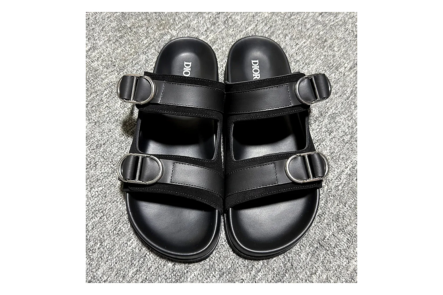 Dior Oblique Black Buckle Slide comparison signal photo with black oblique buckle slide with mixed upper and slide shape thumbnail 4