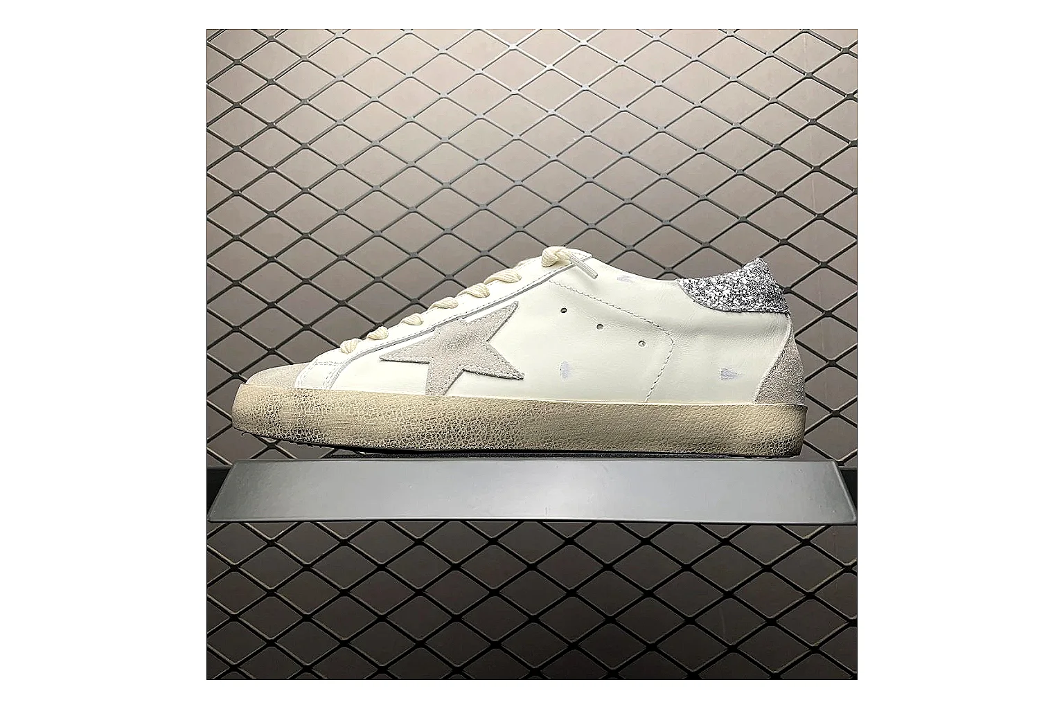 Golden Goose Super-Star White Silver comparison signal photo with white silver gold super-star distressed low-top with mixed upper and low top shape thumbnail 6