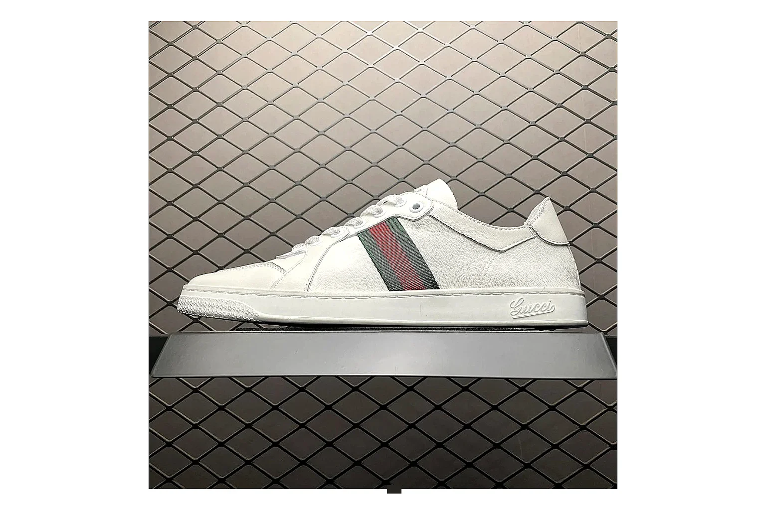 Gucci Ace White Web Stripe Sneaker comparison signal photo with white red gold ace web-stripe low-top with leather upper and low top shape