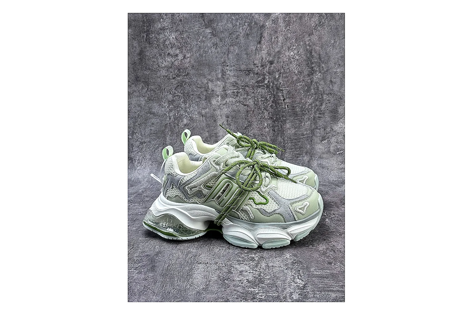 Gucci Gg Series Mixed Sneakers comparison signal image SKU 1182167354 thumbnail 4