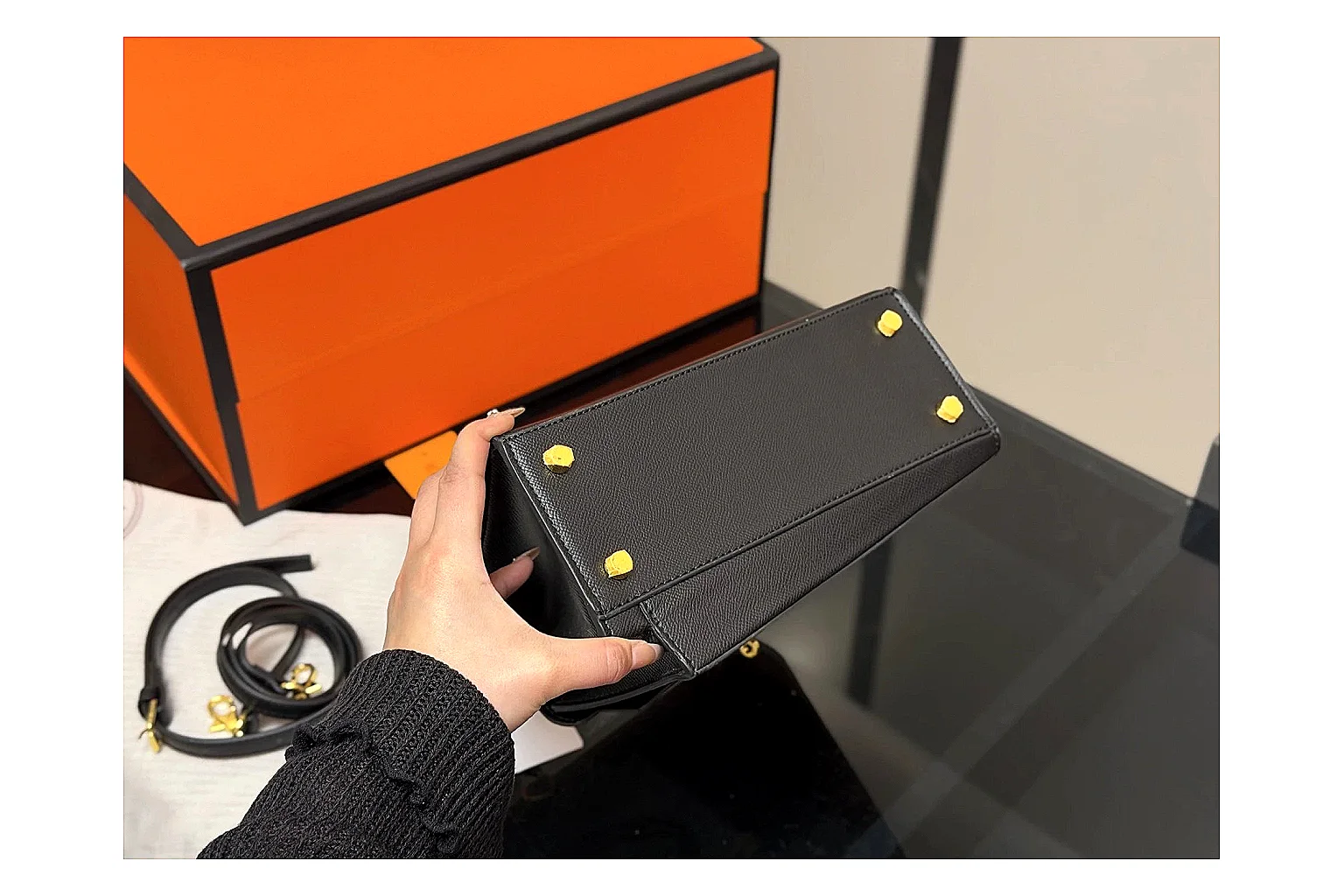 Hermes Kelly Black Mini Bag comparison proof image SKU 1194080849 thumbnail 4