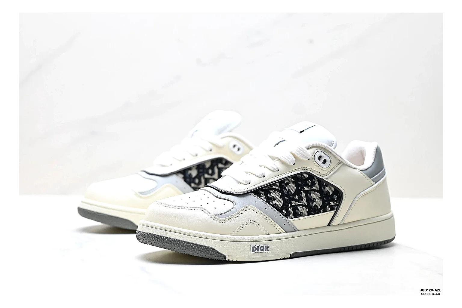 kakoscout.com Jordan Air Jordan 4 White Black comparison signal card six-photo gallery thumbnail 3