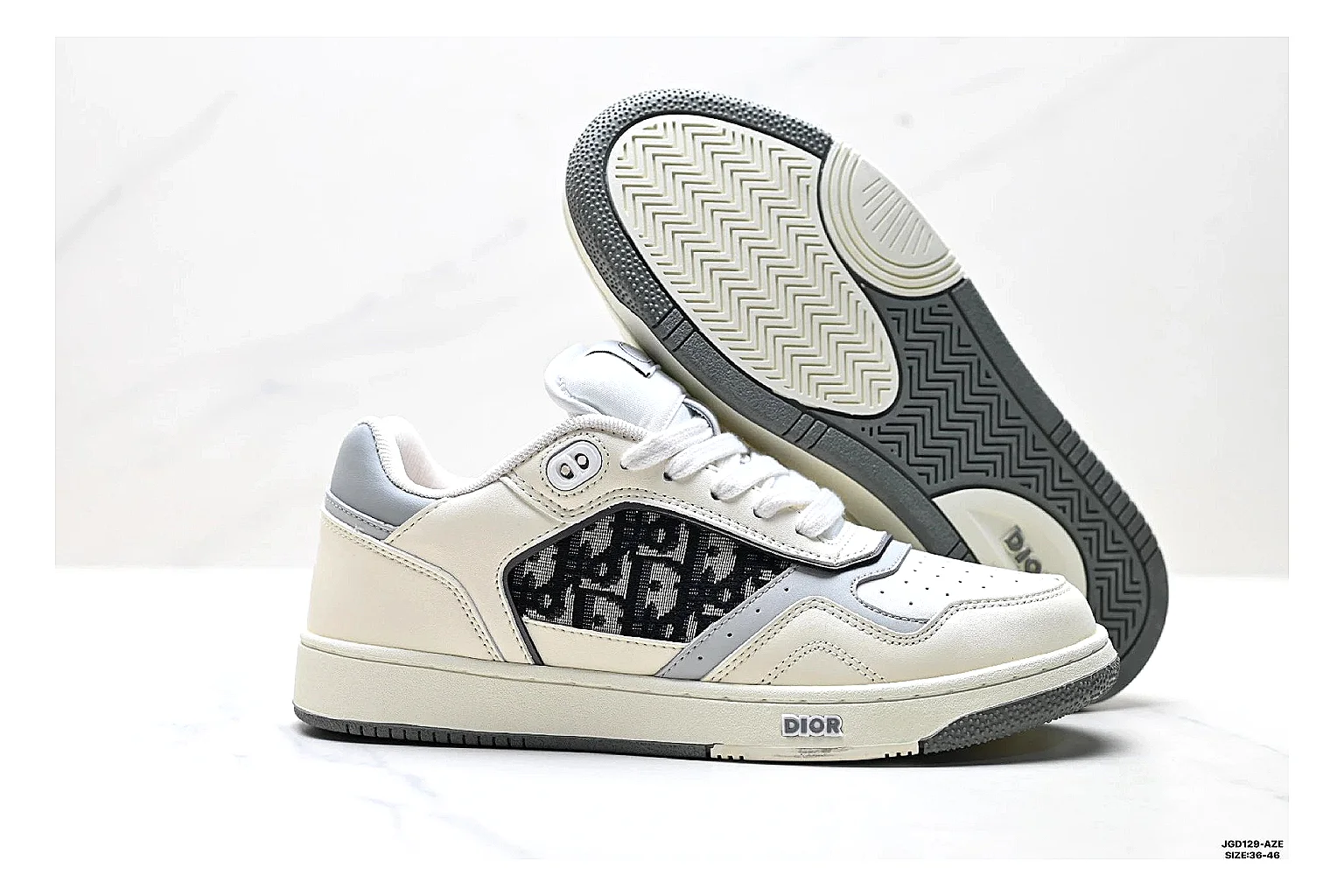 kakoscout.com Jordan Air Jordan 4 White Black comparison signal card six-photo gallery thumbnail 4
