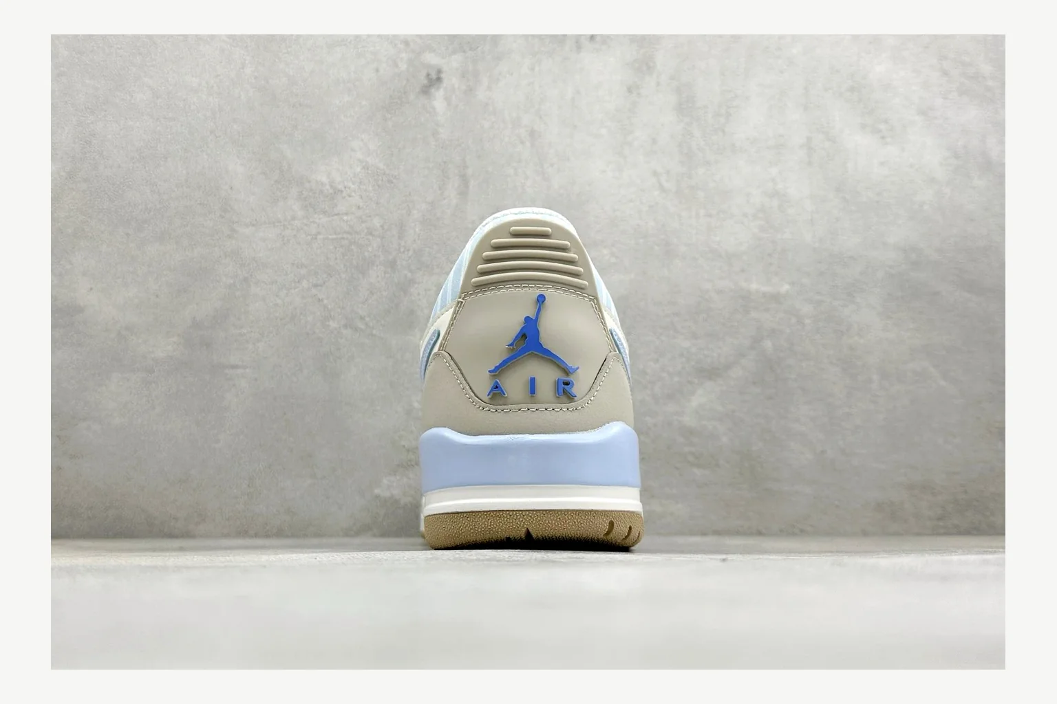 Jordan Air Jordan 4 Blue Sneaker comparison signal photo with white blue air jordan 4 retro with mixed-material upper and low-profile shape thumbnail 5