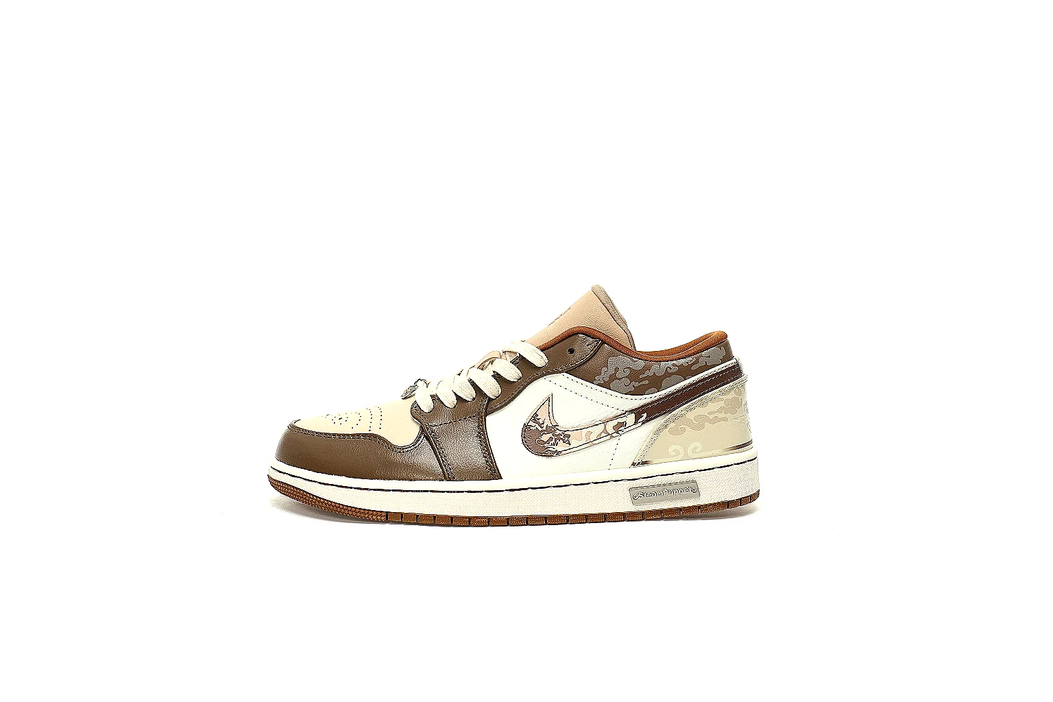 Kako Scout comparison images for Jordan Brown Cream Low Court thumbnail 2