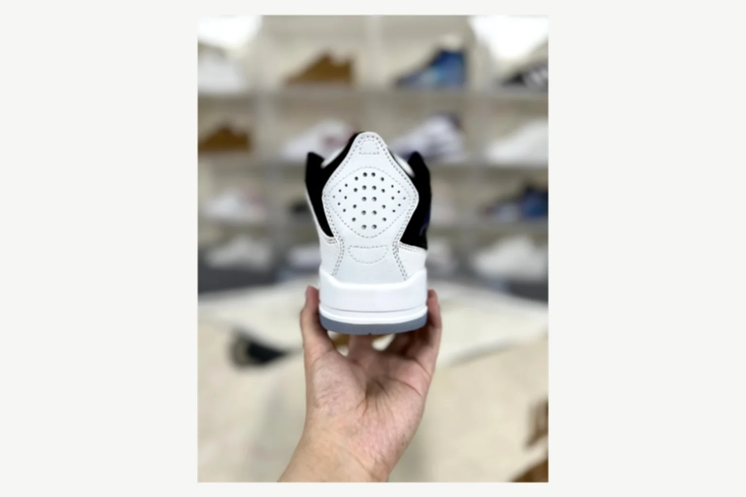 Jordan Courtside 23 Gray Blue Mid Top comparison proof image SKU 1194924534 thumbnail 3