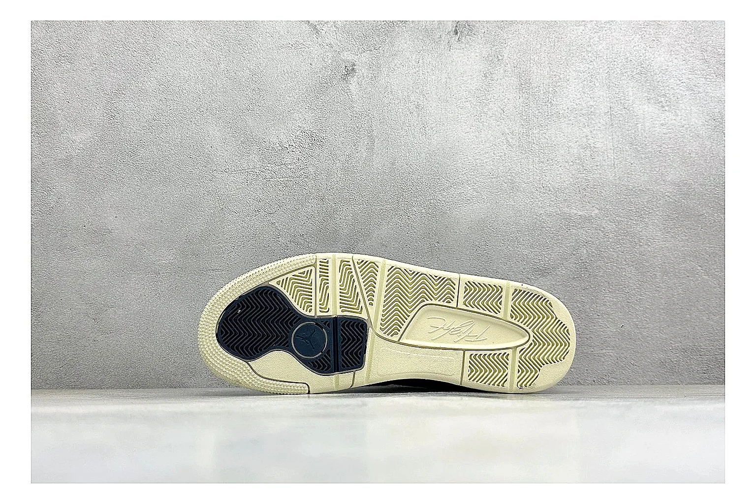 Jordan Flight Navy Suede comparison photo showing navy suede upper, low court silhouette, cream sole, and soft retro basketball profile thumbnail 4
