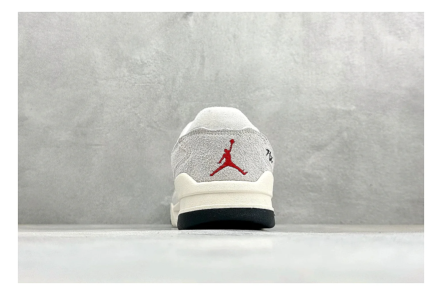 Jordan Flight White comparison photo showing white low court upper, cream sole, simple Jordan styling, and soft retro basketball profile thumbnail 3