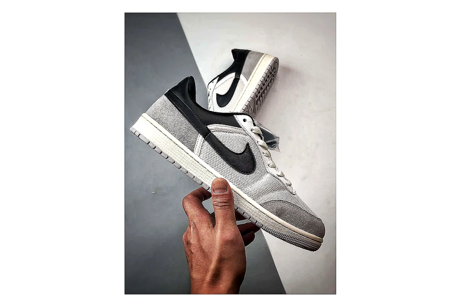 Jordan Low Black White Sneaker comparison signal photo with white black low-top sneaker with mixed-material upper and low-profile shape thumbnail 3