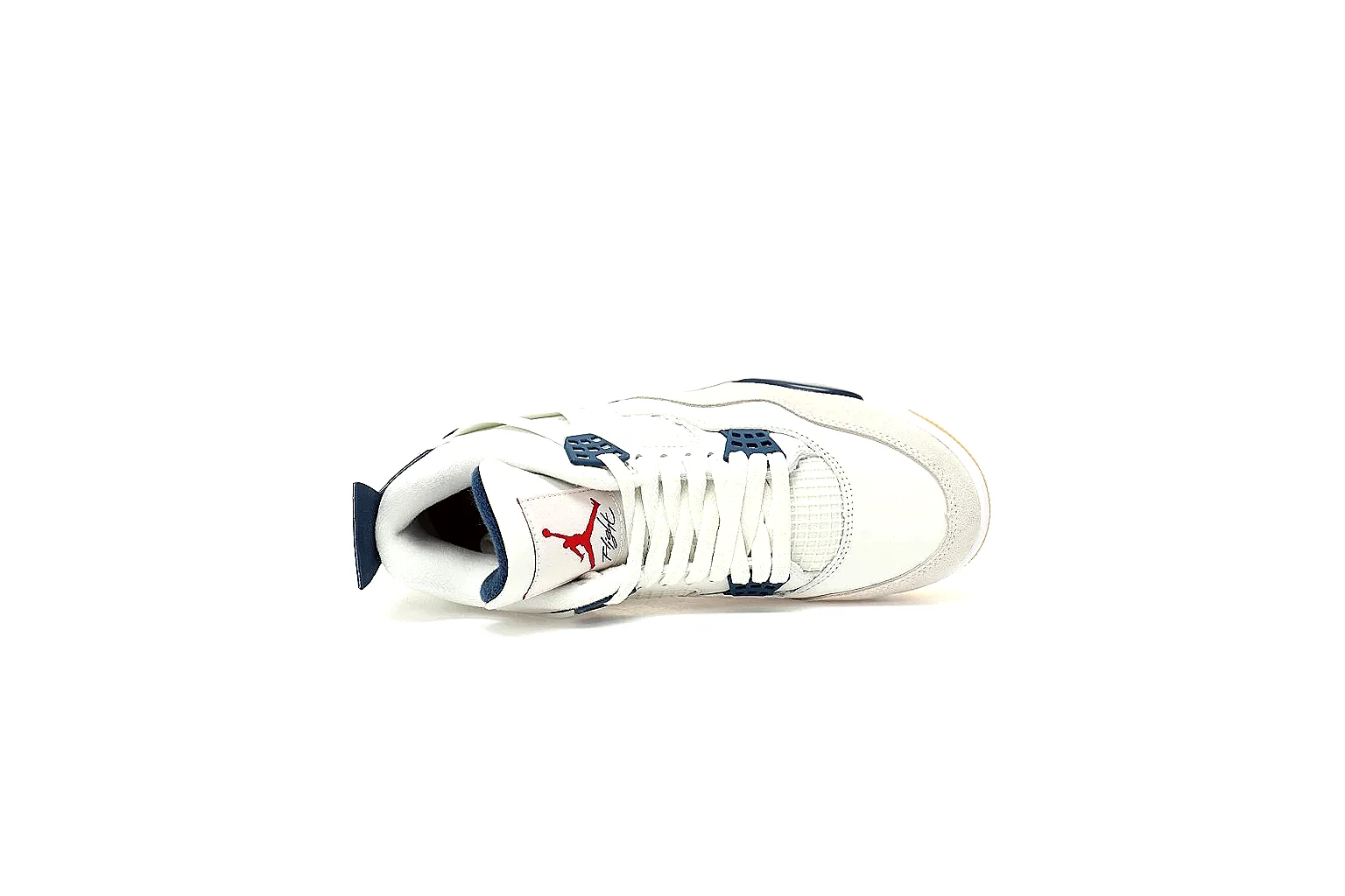 Kako Scout comparison images for Jordan White Navy High Retro thumbnail 3