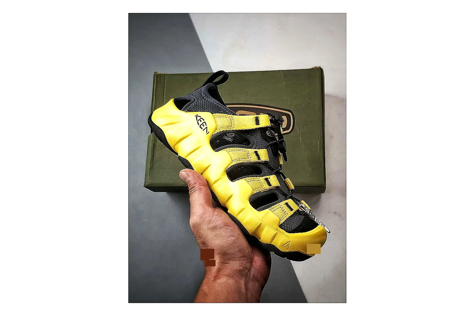KEEN Jasper Sandal Yellow Black comparison photo showing yellow black suede-mesh upper, protective sandal structure, outdoor toe coverage, and rugged sole