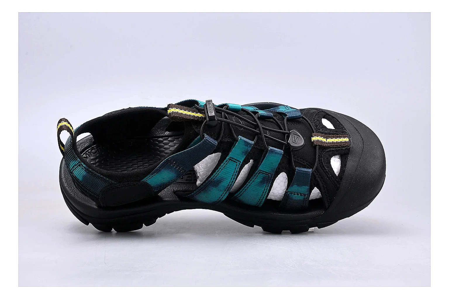 KEEN Zerraport Black Teal Sandal comparison signal photo with black teal zerraport outdoor sandal with mixed upper and sandal shape