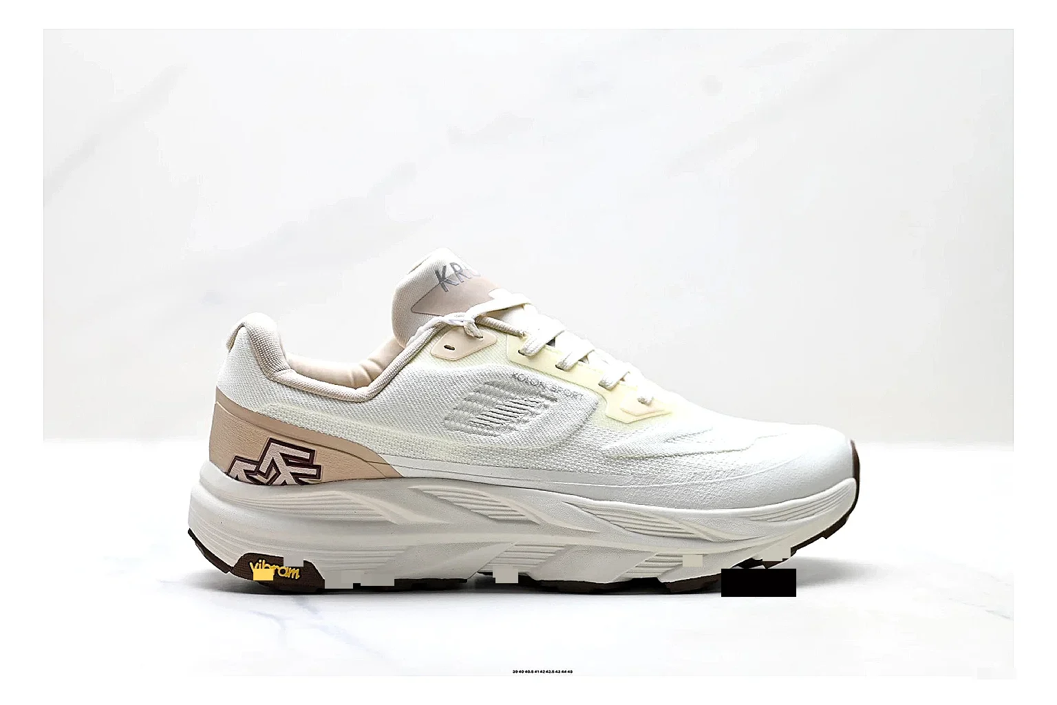 KOLON SPORT Krus V White Tan Sneakers comparison signal photo with white tan outdoor sneakers with mesh-leather texture, side-profile shape, upper panel lines, and outsole detail